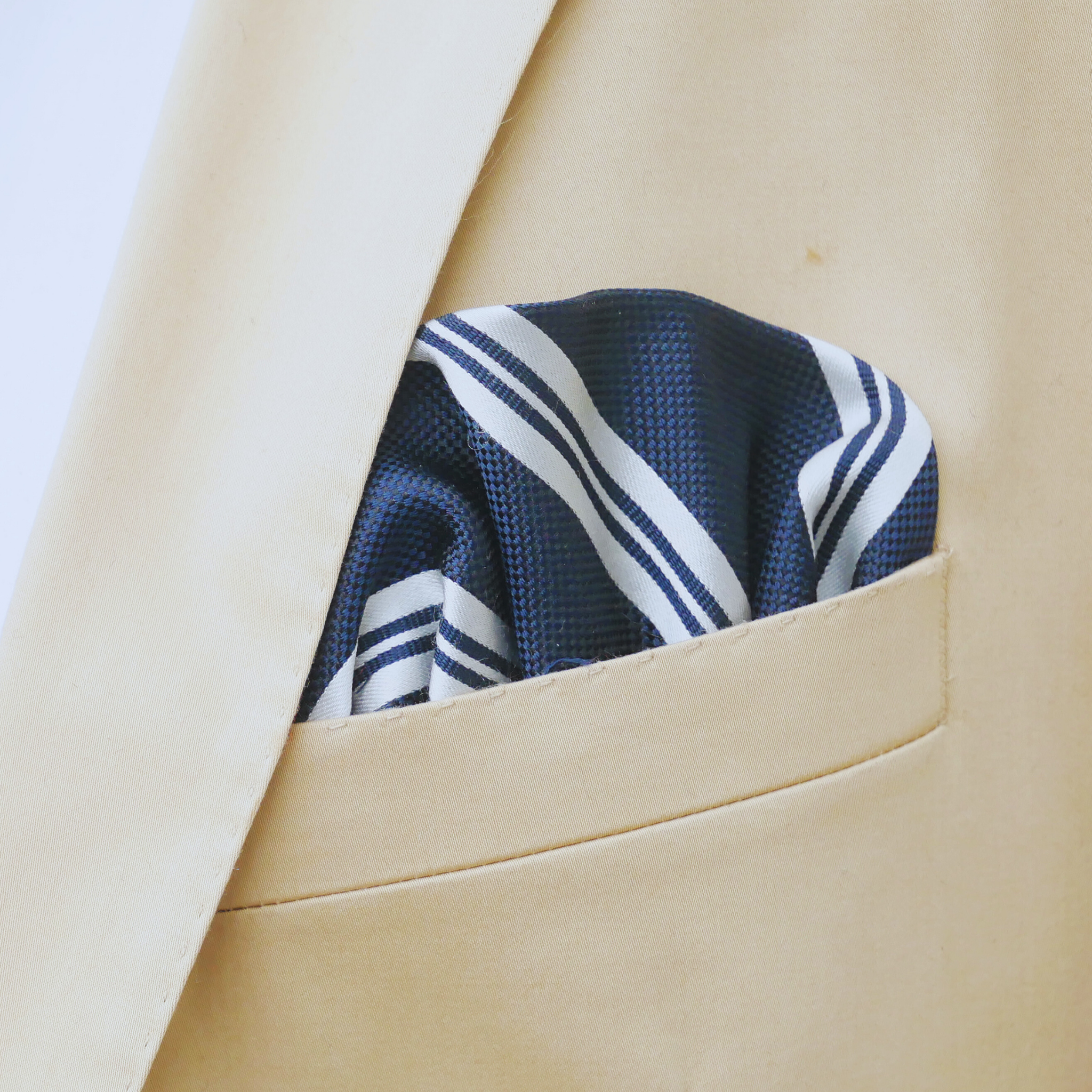 Einstecktuch blau gesteift