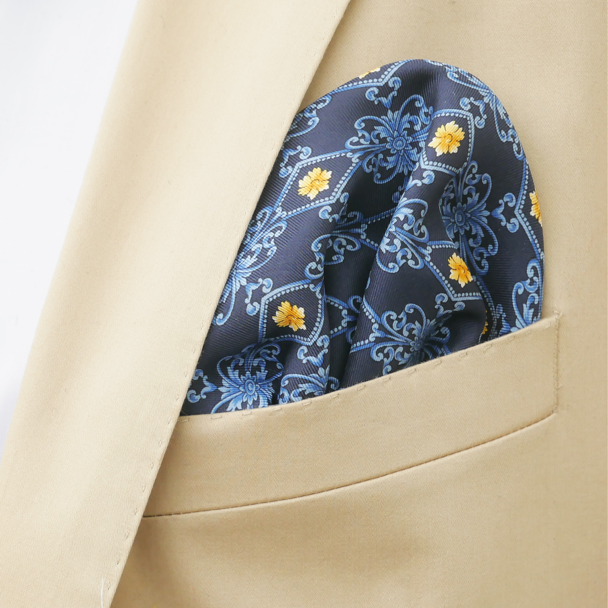 Einstecktuch blau mit gelben Blumen