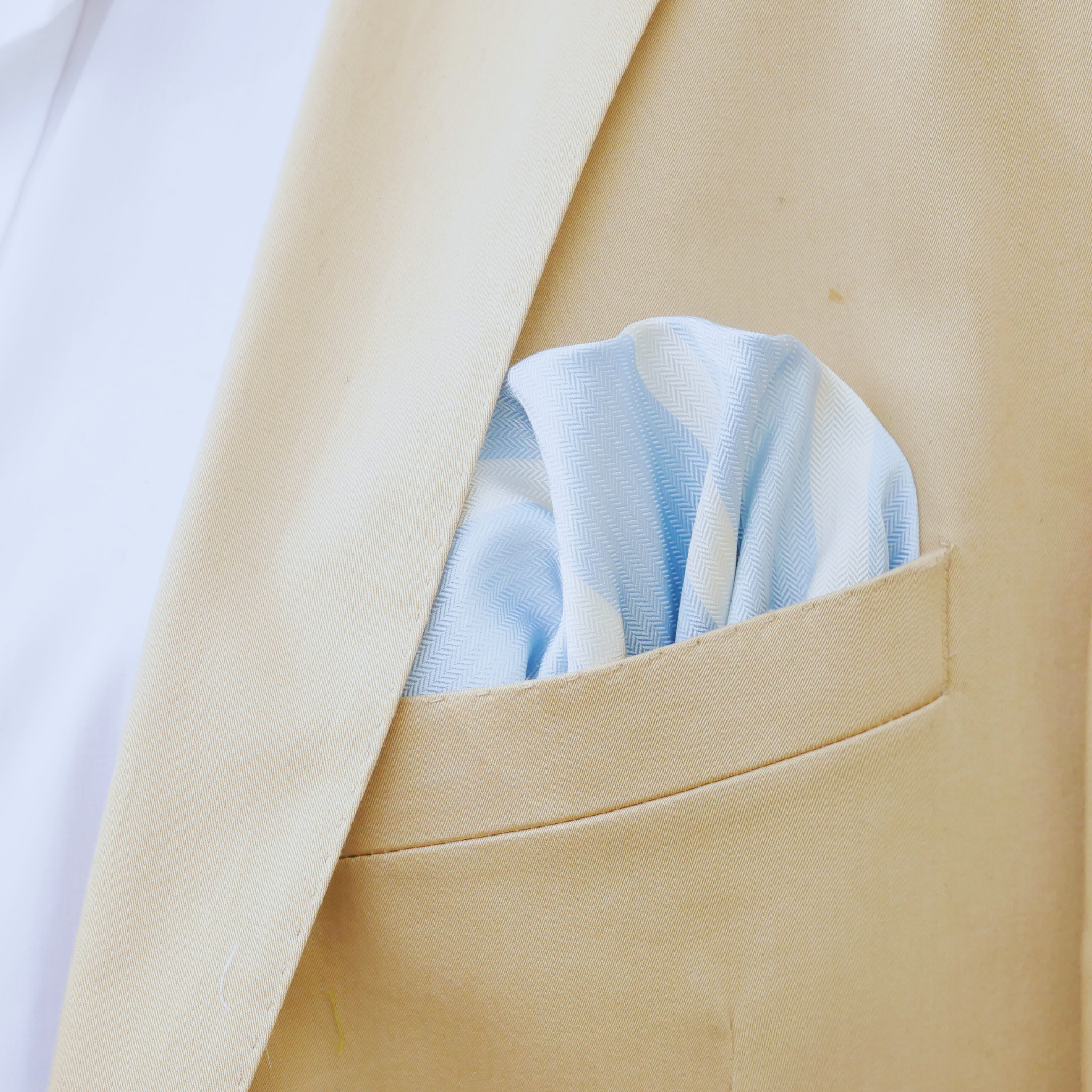 Einstecktuch hellblau / weiß