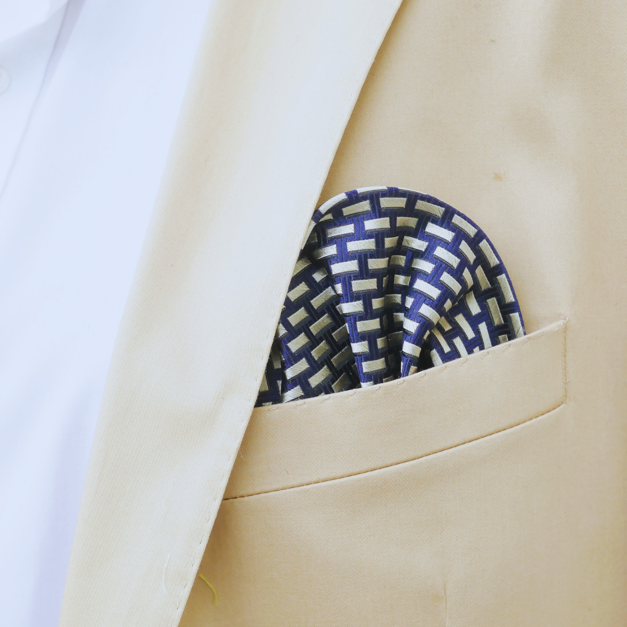 Einstecktuch blau gemustert