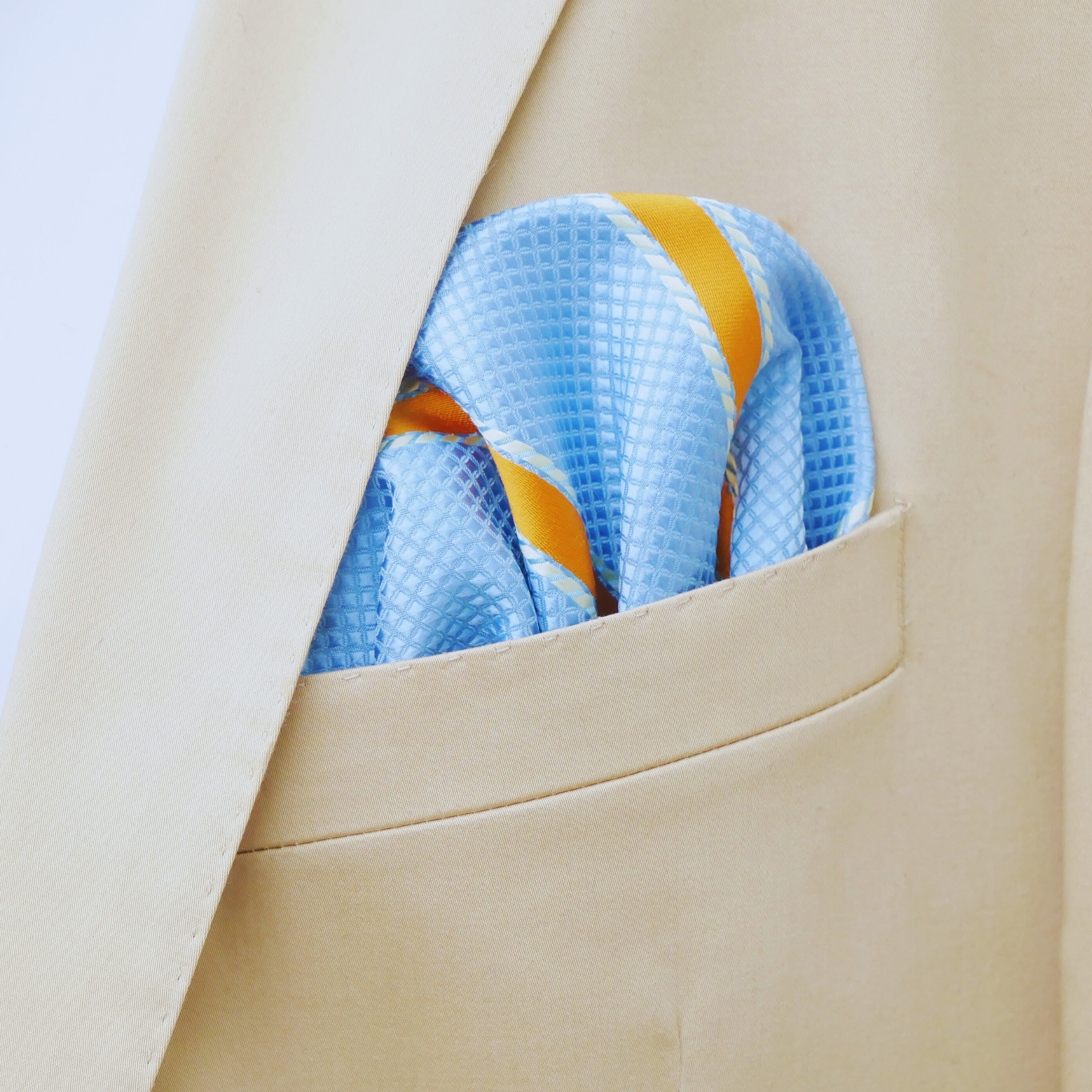 Einstecktuch hellblau gestreift