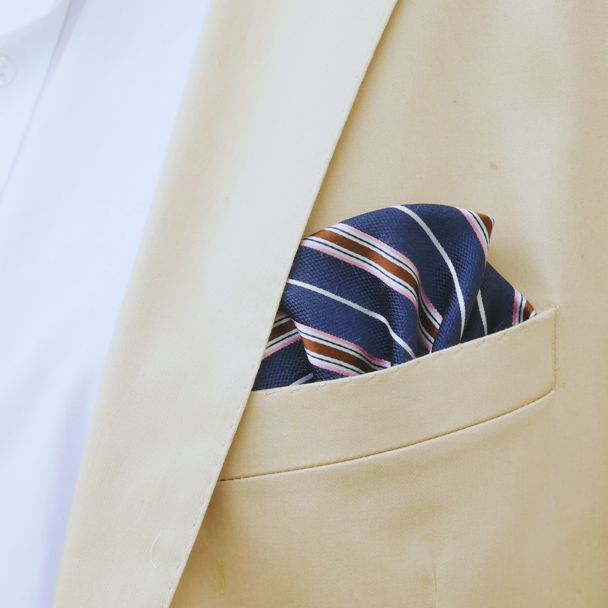 Einstecktuch blau gestreift