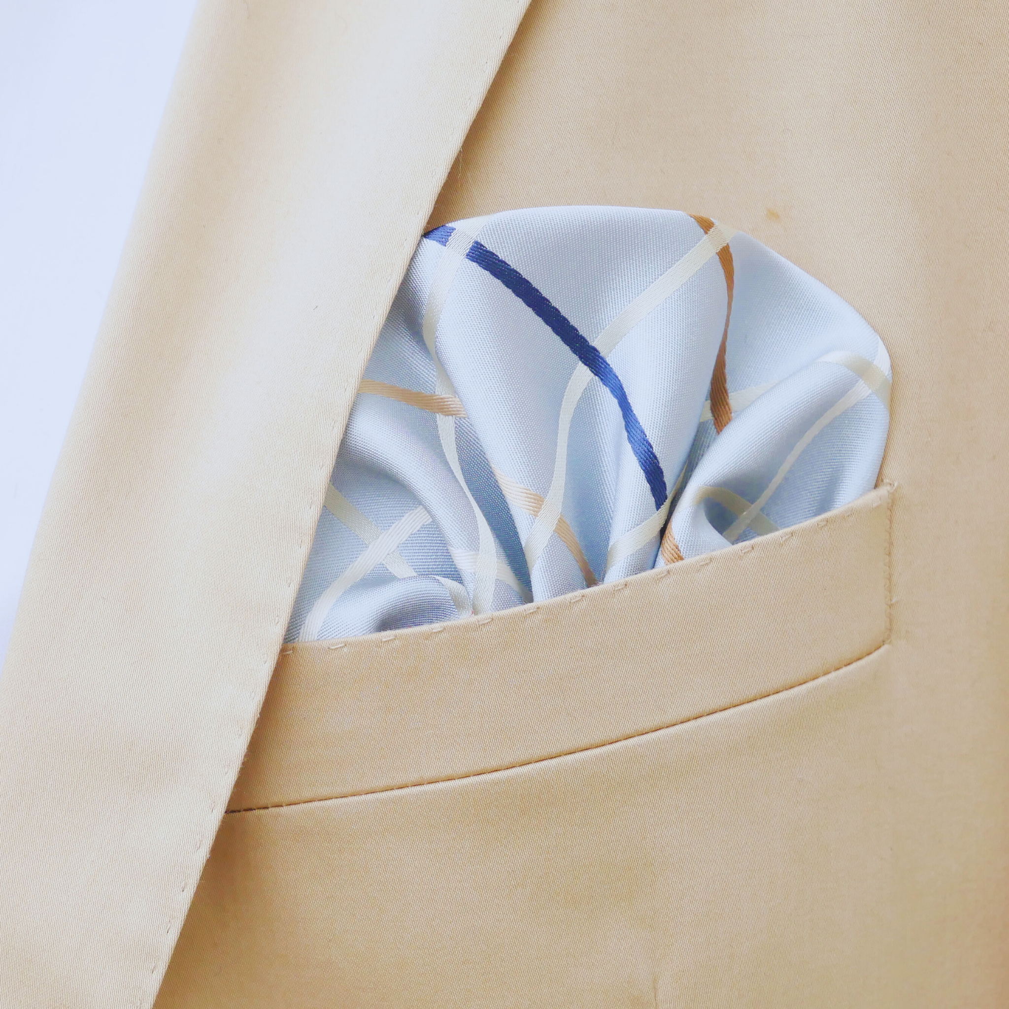 Einstecktuch blau gestreift