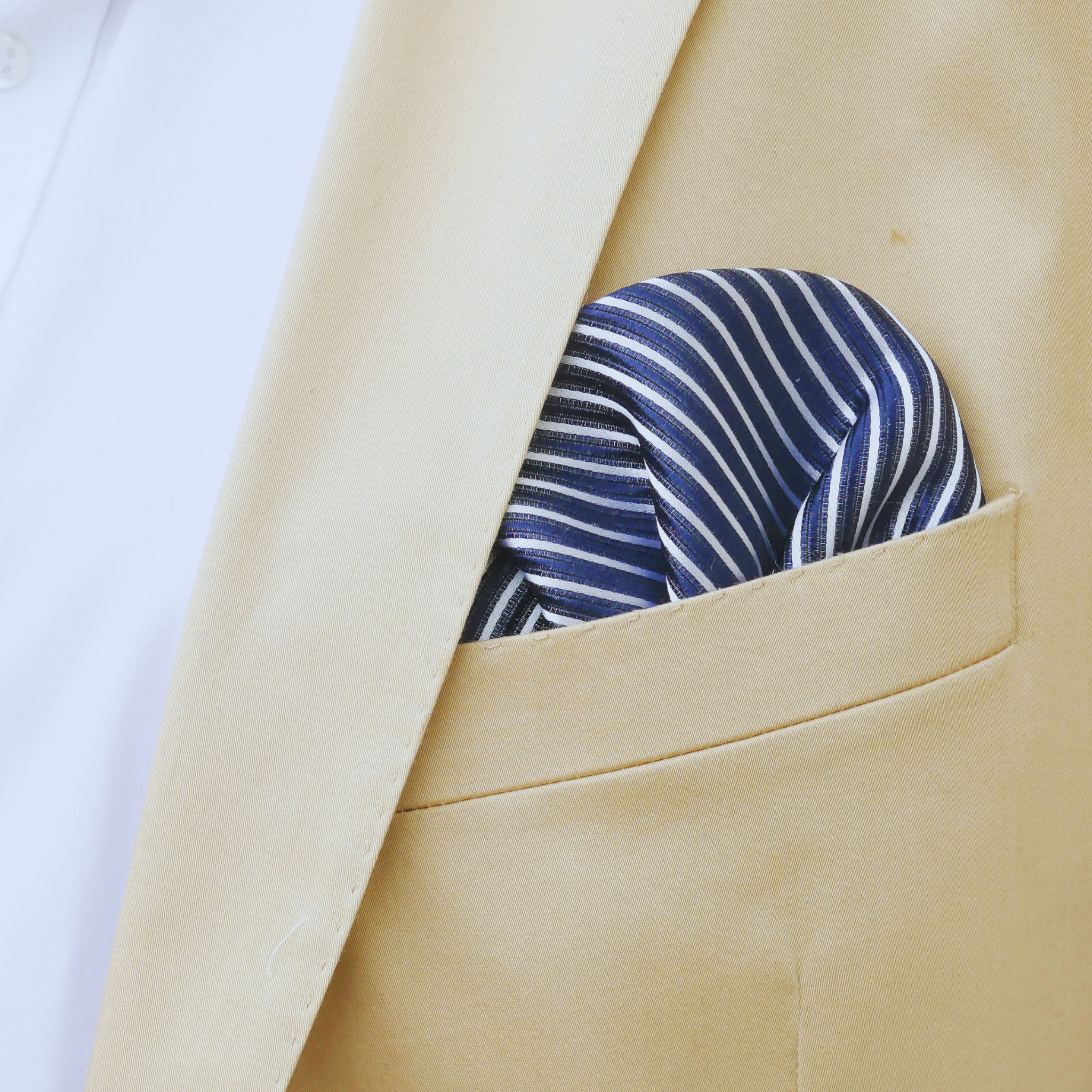 Einstecktuch blau weiß gestreift