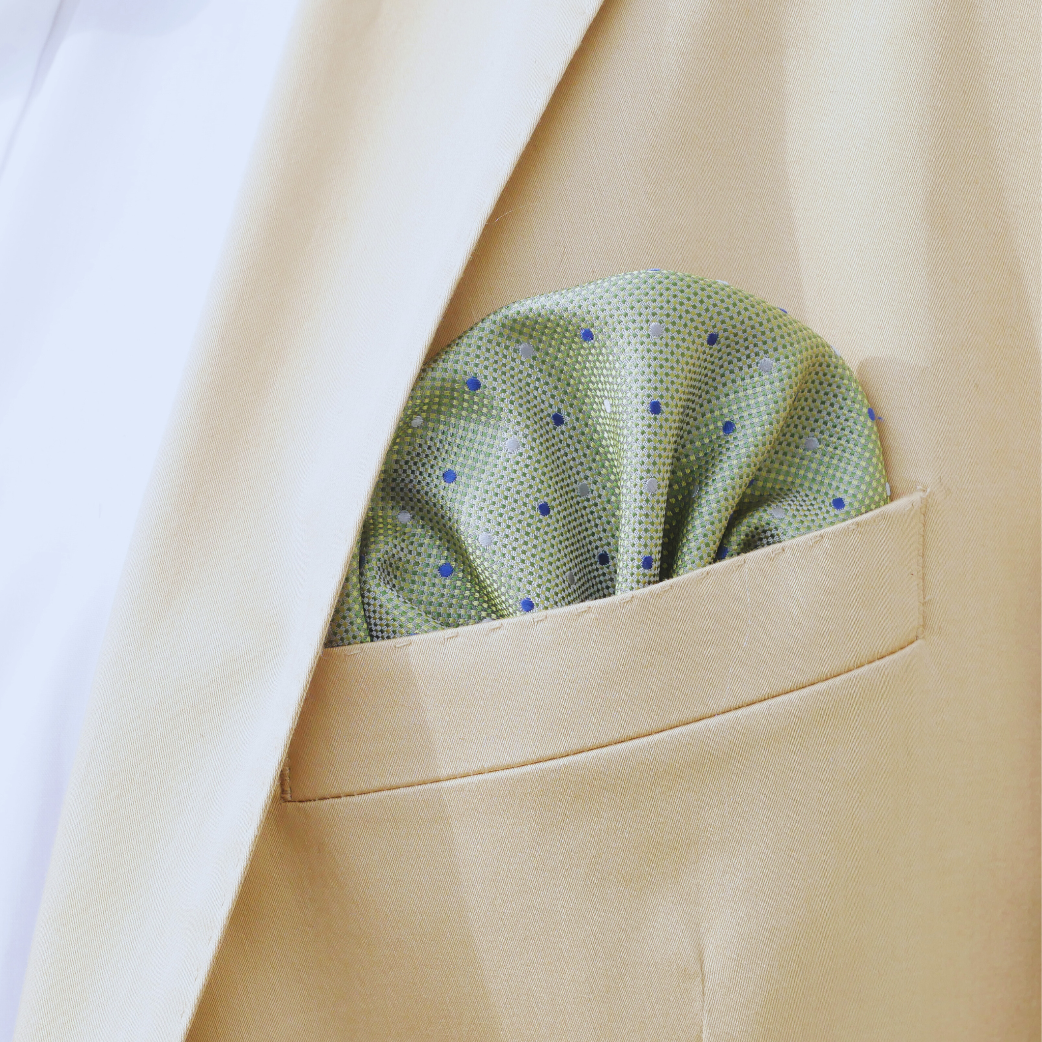 Einstecktuch grün mit blauen Punkten